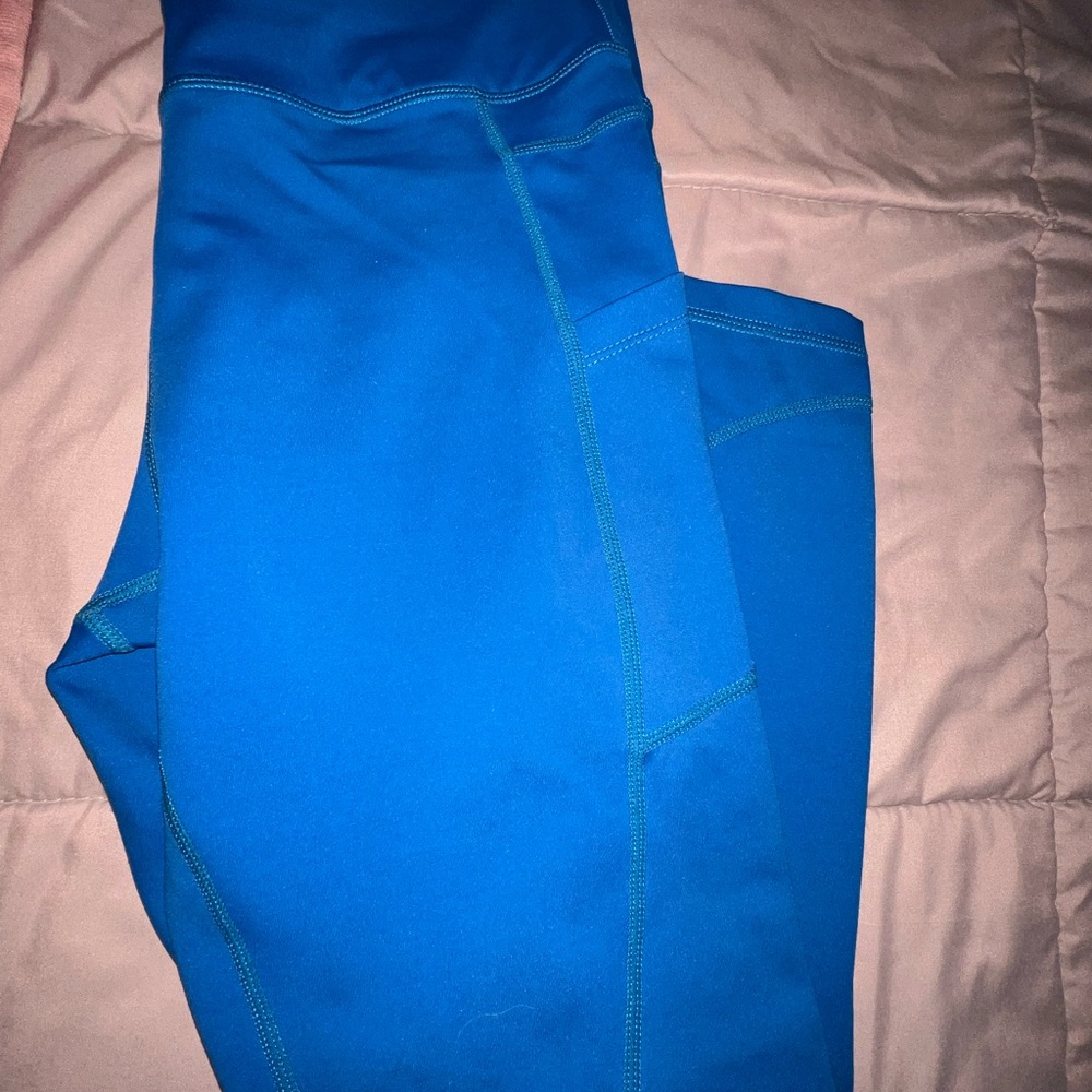 Zyia leggings
